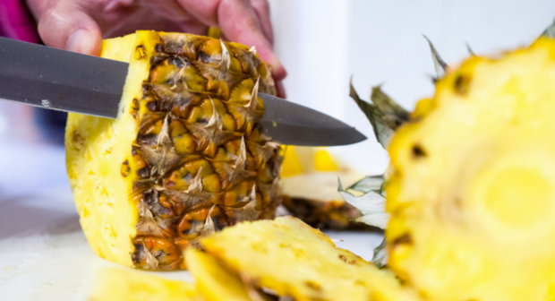 Mogen hamsters de schil van de ananas eten?